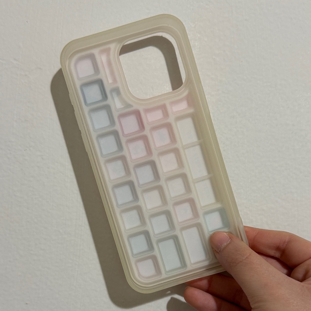Colorful Keyboard Design Phone Case - Picture 2 of 6